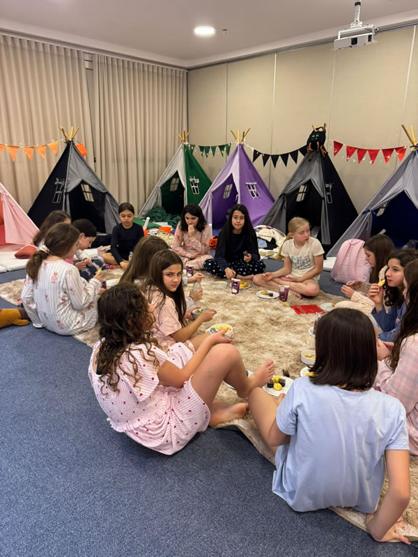 Festa do pijama organizada com acompanhamento - toca do coelho (19)